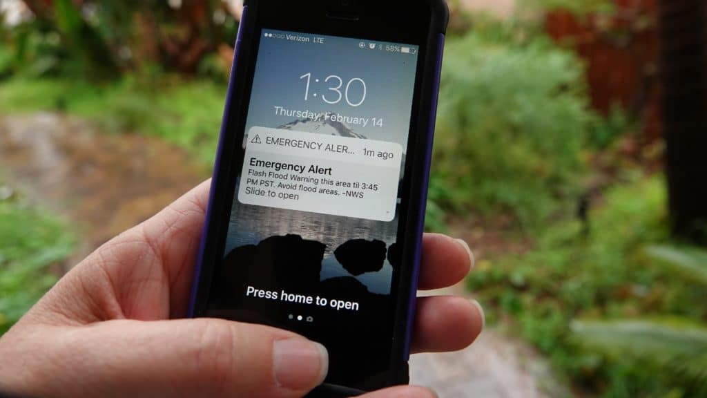 How do UK government’s emergency alerts work?